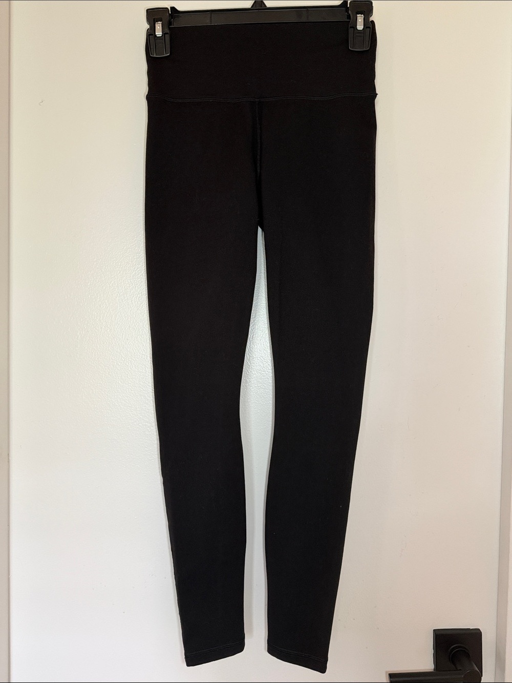 Fabletics Black Define PowerHold High-Waisted Compressive Leggings Size Small
